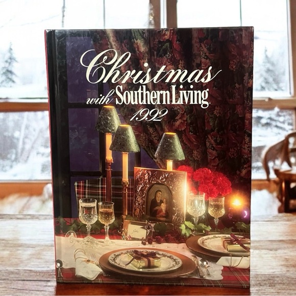 Christmas With Southern Living Hardcover Book Recipes Decor Crafts Vintage 1992 - Picture 1 of 9
